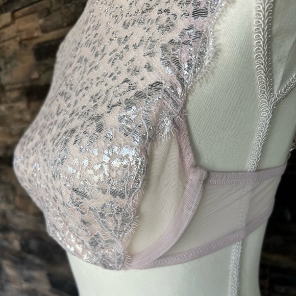 Victoria's Secret Sheer Lace Top in Light Pink - Picture 10 of 14